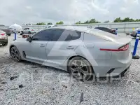 2021 KIA Stinger photo