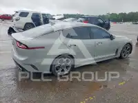 2021 KIA Stinger фото