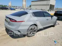 2021 KIA Stinger photo