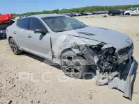 2021 KIA Stinger photo