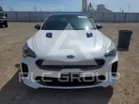 2021 KIA Stinger фото