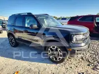 2021 Ford BRONCO photo