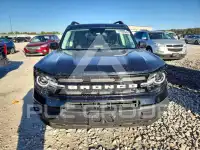 2021 Ford BRONCO photo