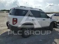 2021 Ford BRONCO photo