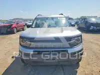 2021 Ford BRONCO photo
