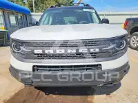 2021 Ford BRONCO photo