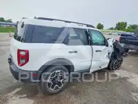 2021 Ford BRONCO photo