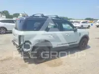 2021 Ford BRONCO photo