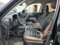 2021 Ford BRONCO photo