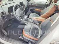 2021 Ford BRONCO photo