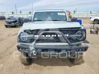 2021 Ford BRONCO photo