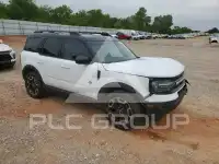 2021 Ford BRONCO photo