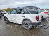 2021 Ford BRONCO photo