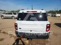 2021 Ford BRONCO фото