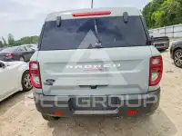 2021 Ford BRONCO photo