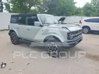 2021 Ford BRONCO photo