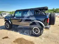 2021 Ford BRONCO photo