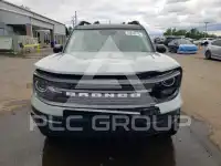 2021 Ford BRONCO photo