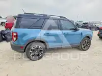 2021 Ford BRONCO photo