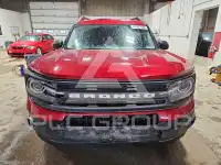 2021 Ford BRONCO photo