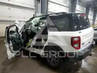 2021 Ford BRONCO photo