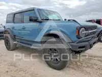 2021 Ford BRONCO photo