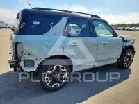 2021 Ford BRONCO photo