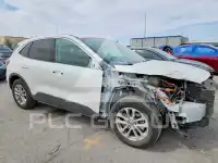 2021 Ford ESCAPE photo