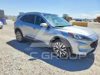 2021 Ford ESCAPE photo