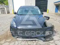 2021 Ford ESCAPE photo