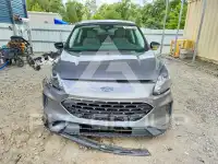 2021 Ford ESCAPE photo