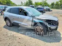 2021 Ford ESCAPE photo