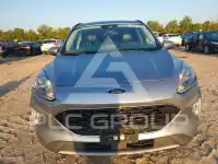 2021 Ford ESCAPE photo