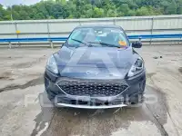 2021 Ford ESCAPE photo