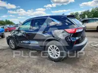 2021 Ford ESCAPE photo