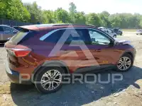 2021 Ford ESCAPE photo