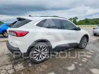 2021 Ford ESCAPE photo