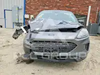 2021 Ford ESCAPE photo