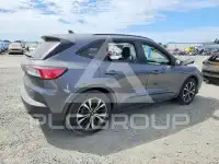 2021 Ford ESCAPE photo