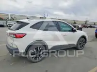 2021 Ford ESCAPE photo