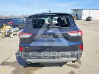 2021 Ford ESCAPE photo