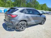 2021 Ford ESCAPE photo