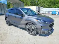 2021 Ford ESCAPE photo