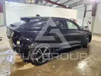 2021 Ford MUSTANG photo