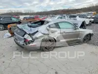 2021 Ford MUSTANG photo