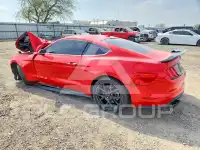 2021 Ford MUSTANG photo