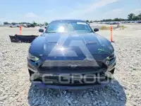 2021 Ford MUSTANG photo