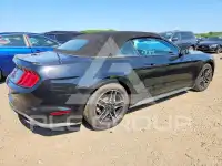 2021 Ford MUSTANG photo