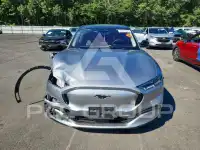2021 Ford MUSTANG фото