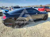 2021 Ford MUSTANG photo
